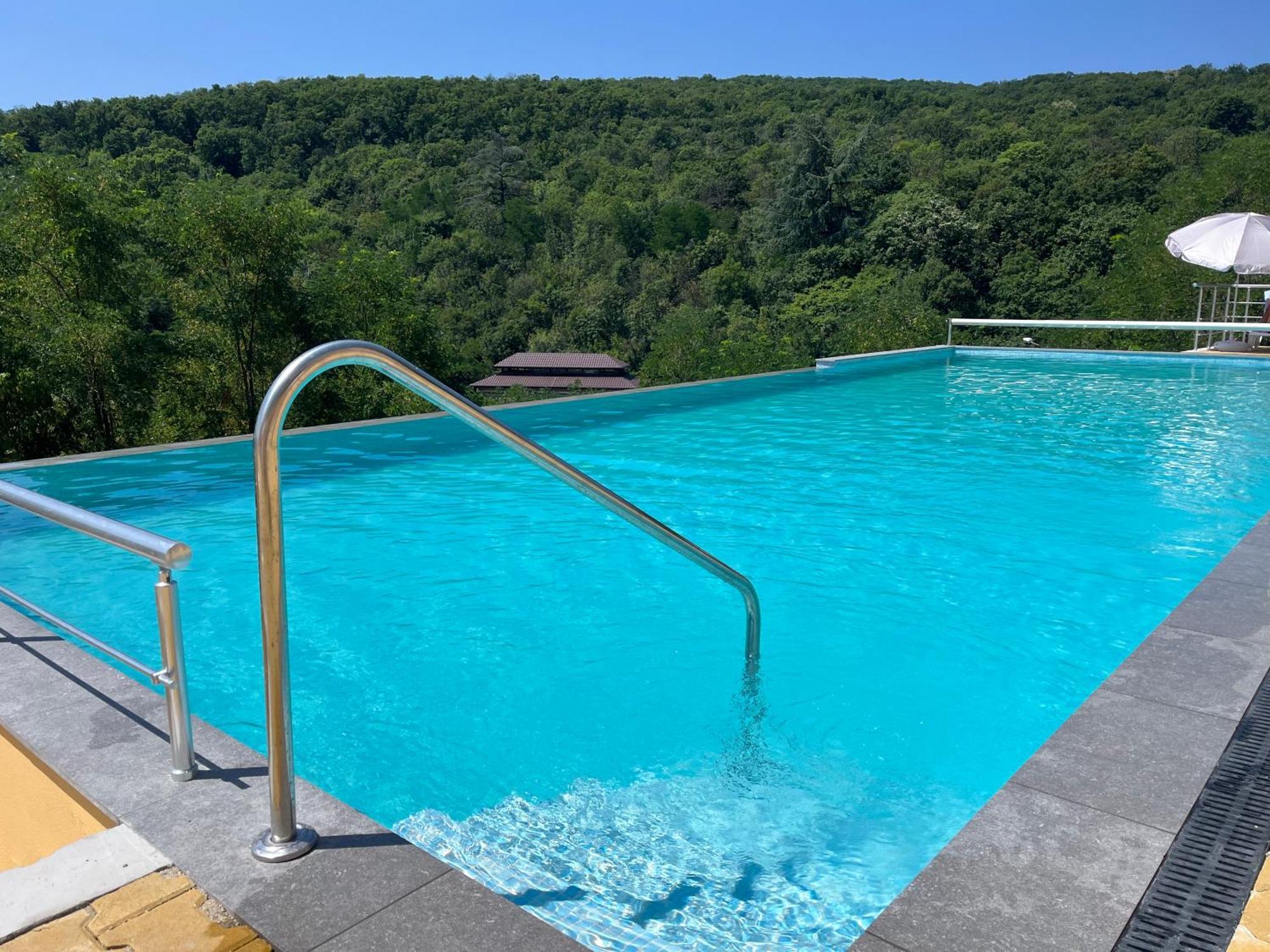 Hotel Bojur Mineralni Bani Exteriér fotografie